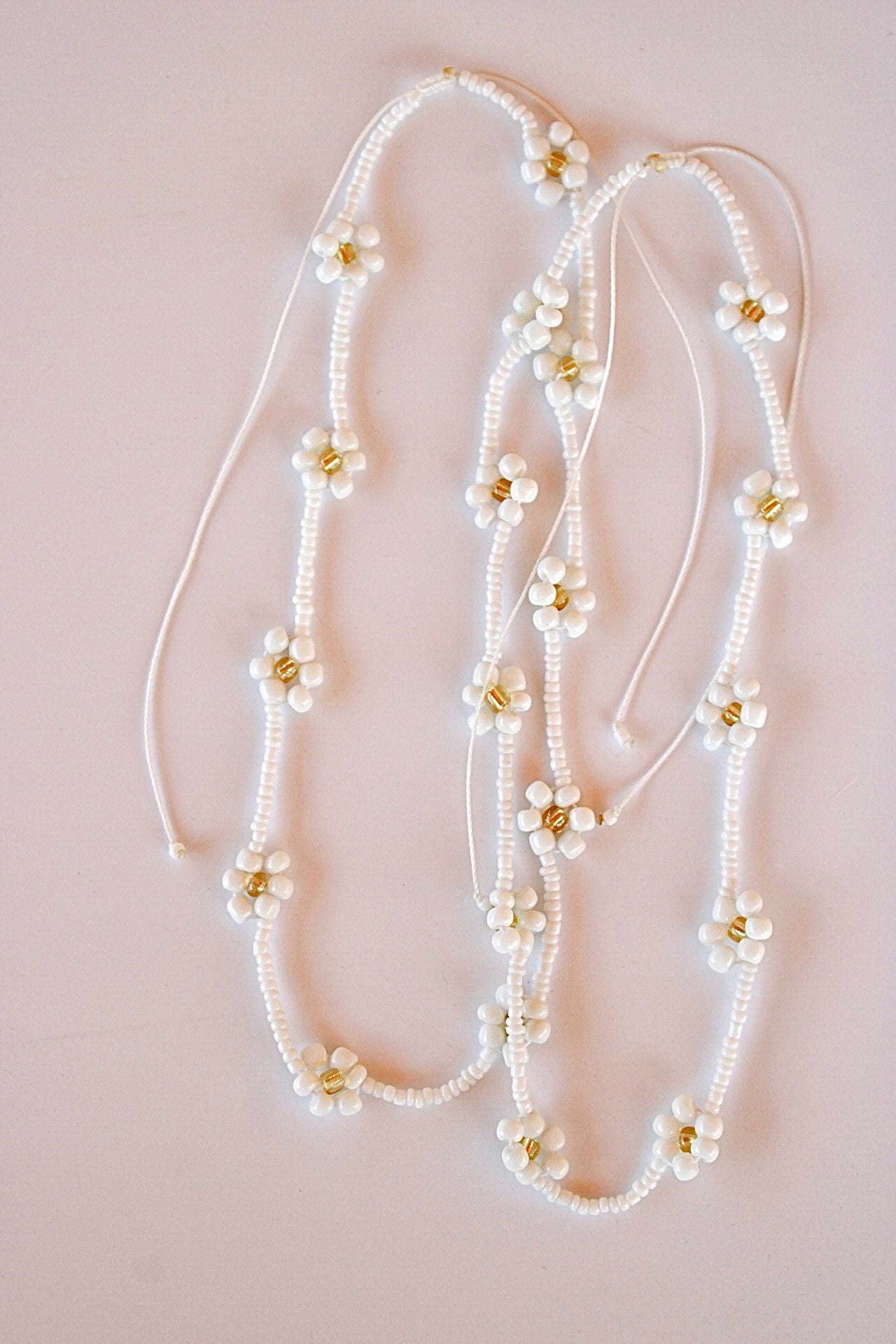 Daisy necklace